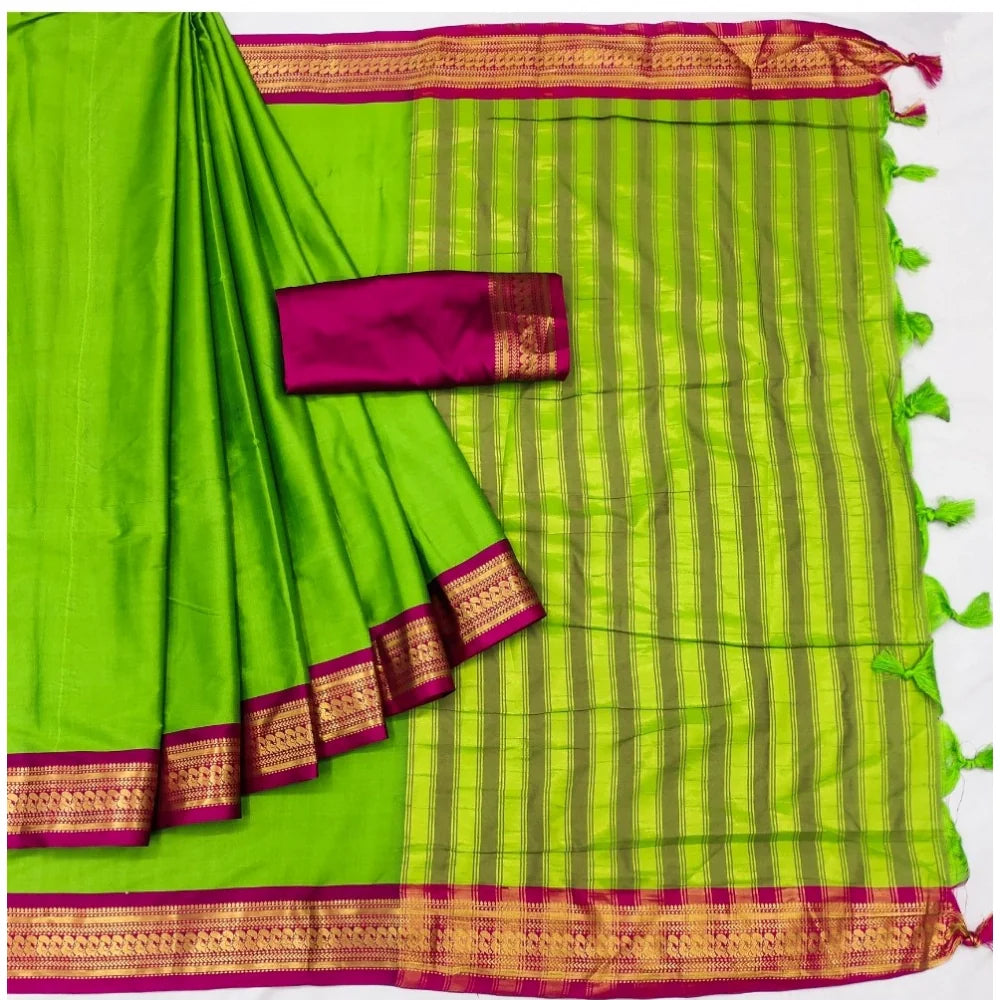 Women's Cotton Silk Solid Saree With Unstitched Blouse 5.5Mtr (Green)