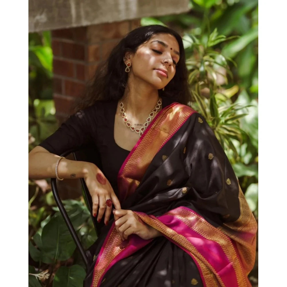 Women's Silk Printed Saree With Unstitched Blouse 5.5Mtr (Black-Pink)