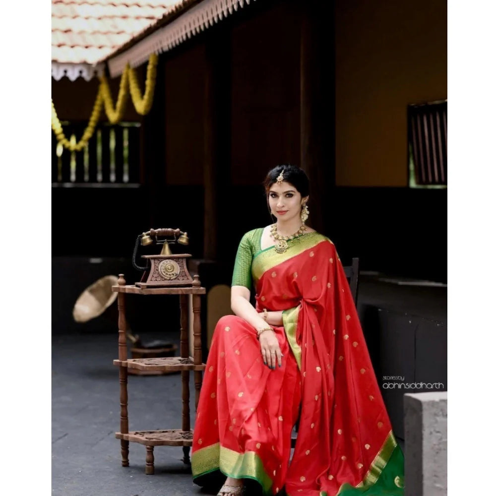 Women's Silk Blend Self Design Banarasi Saree With Unstitched Blouse (5.5Mtr, Red Green)