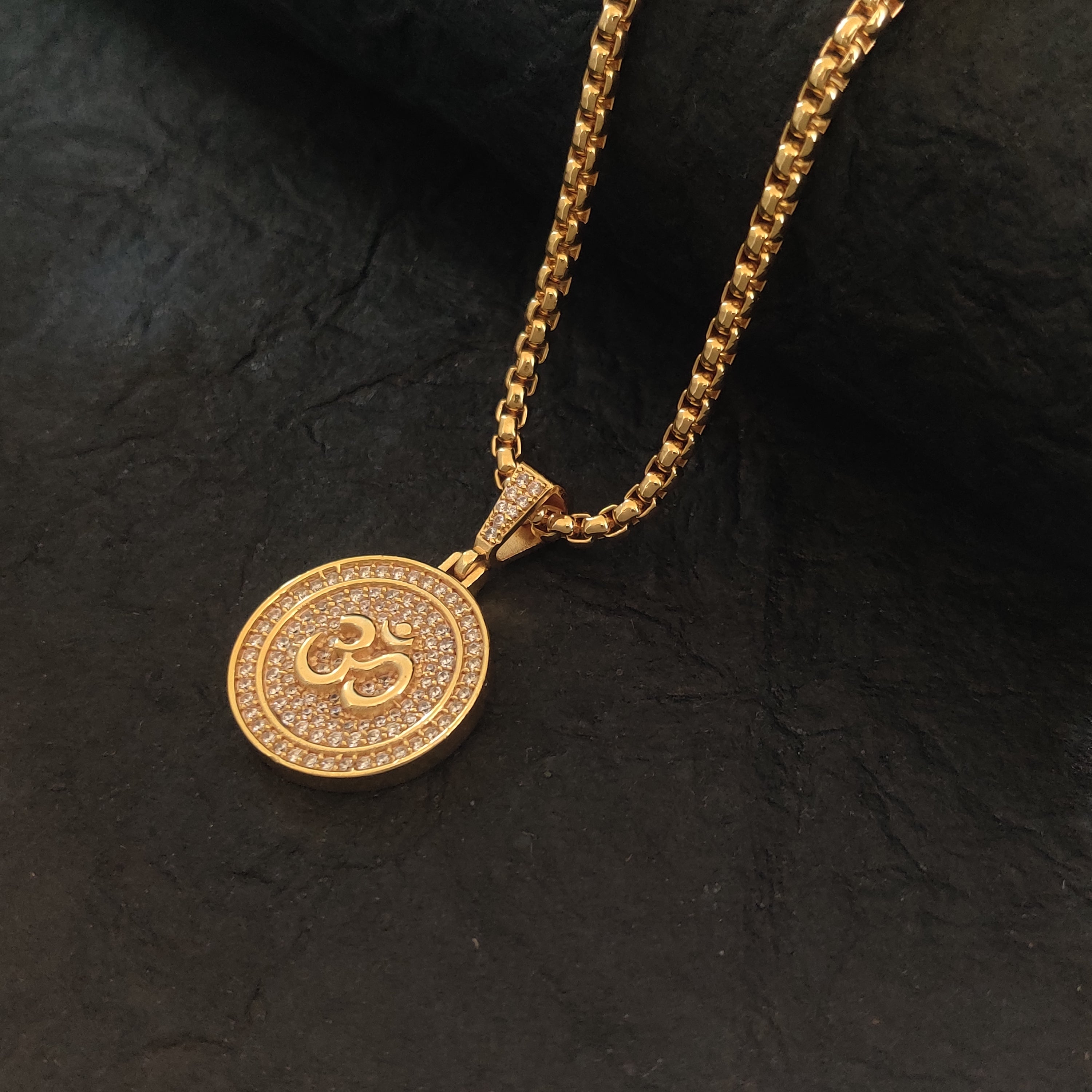 Om Aura Pendant with Studded Premium Diamonds and Gold Plated Chain