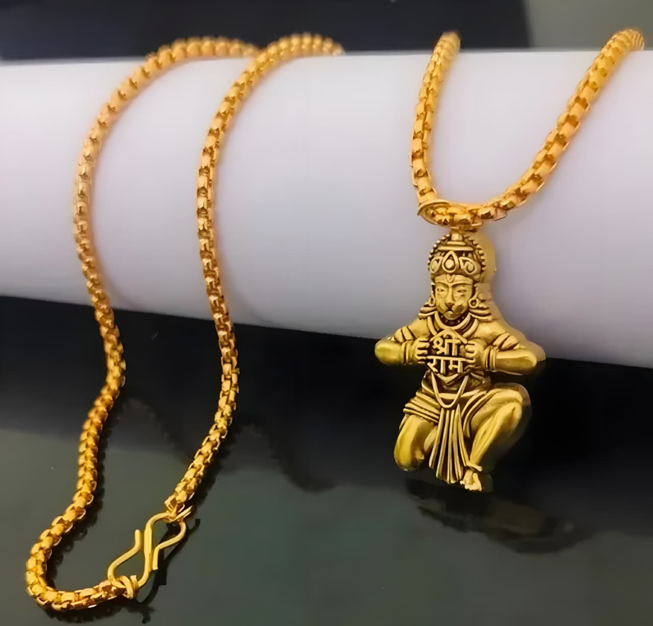 Divine Hanuman Ji Golden Lucky Locket | Spiritual Non-Faded Pendan